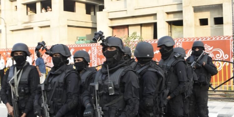 સુરક્ષા, સંકલ્પ અને સાહસનો સંગમ:પ્રજાસત્તાક પર્વ પૂર્વે ચેતક કમાન્ડોની જોવા મળી દિલધડક મોકડ્રીલ