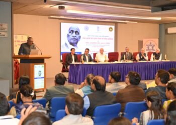 અમવાદમાં ‘રાષ્ટ્ર નિર્માણના પ્રણેતા : સરદાર વલ્લભભાઈ પટેલ’ વિષય પર એક દિવસીય રાજ્ય સ્તરીય પરિસંવાદ ય…