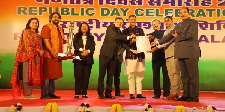 દિલ્હી ખાતે ગુજરાતને પ્રાપ્ત થયો સ્વતંત્રતા કા મંત્રઃ વંદે માતરમ’ થીમ આધારિત ટેબ્લોને “પોપ્યુલર ચોઈસ…