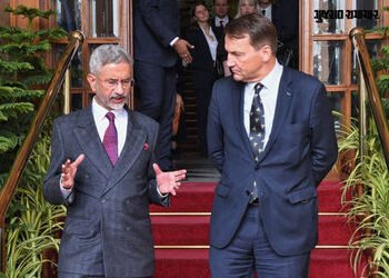 પાકિસ્તાનના આતંકવાદને હવા આપવાનું બંધ કરો: જયશંકરનો પોલેન્ડને જવાબ, ટેરિફ અંગે પણ મોટું નિવેદન | Nat…