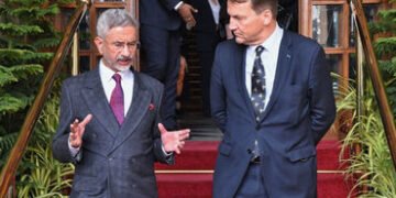 પાકિસ્તાનના આતંકવાદને હવા આપવાનું બંધ કરો: જયશંકરનો પોલેન્ડને જવાબ, ટેરિફ અંગે પણ મોટું નિવેદન | Nat…