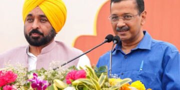 દિલ્હીમાં સત્તા ગુમાવનાર કેજરીવાલ માટે ગુજરાતથી ગુડ ન્યૂઝ, સરવેના પરિણામોએ ચોંકાવ્યા | Gujarat Surve…