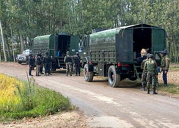 12000 ફૂટની ઊંચાઈએ જૈશનું ‘બંકર’ ઉડાવી દીધું, આતંકીઓ વિરુદ્ધ ભારતીય સૈન્યની મોટી કાર્યવાહી | jammu k…