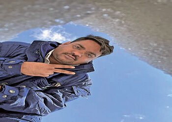 એક્ટિવાના વાહને ટક્કર મારતા મહિલા નગરસેવકના પતિનું મોત | Woman corporator’s husband dies after being…