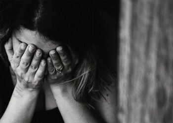 મહેમદાવાદમાં પોલીસ જવાને લગ્નની લાલચ આપીને મહિલાનું શારીરિક શોષણ કર્યાની રાવ | Police constable in M…