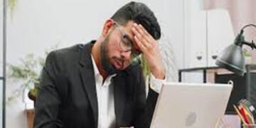 હાલમાં પ્રવર્તી રહેલી અનિશ્ચિતતાને પરિણામે વૈશ્વિક કંપનીઓ મુંઝવણમાં | Global companies are reeling a…