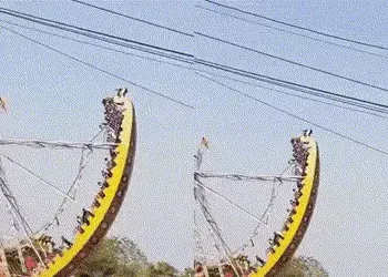 Video: મેળામાં ચાલતી રાઈડ અચાનક તૂટી પડી, 15 બાળકો ઈજાગ્રસ્ત, મધ્યપ્રદેશના ઝાબુઆની દુર્ઘટના | Jhabua…