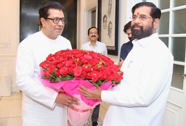 એકનાથ શિંદેના એક નિર્ણયે ઉદ્ધવ-ભાજપને આપ્યો મોટો ઝટકો, BMCમાં વધ્યું સસ્પેન્સ | maharashtra eknath s…