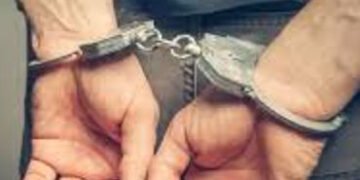 શેરખી ગામમાં અફીણ વેચતો આરોપી ઝડપાયો | Accused of selling opium arrested in Sherkhi village