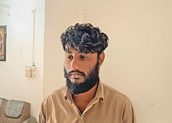 ચોટીલા એસએમસી રેડનો ફરાર આરોપી પોરબંદરથી ઝડપાયો | The absconding accused of Chotila SMC raid was arr…