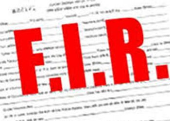 મોડીરાત્રે નશેબાજ કારચાલકે બે ટુ વ્હિલરને ટક્કર મારી | A drunk driver hit two two wheelers late at n…