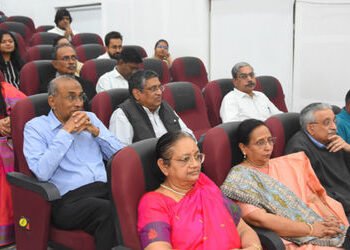 બાયોકેમેસ્ટ્રી વિભાગના સ્થાપક પ્રો.સી વી રામક્રિષ્નનના નામે સીવીઆર ચેરની સ્થાપના | c v ramkrishnan c…