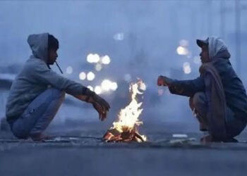 જામનગર શહેર અને જિલ્લામાં પ્રતિ કલાકના 30 થી 35 કિ.મીની ઝડપે ફૂંકાઈ રહેલા બરફીલા ઠંડા પવને શહેરીજનો …