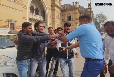 વડોદરામાં શંકરાચાર્ય અવિમુક્તેશ્વરાનંદ પર અત્યાચારના આરોપ સાથે યુથ કોંગ્રેસનો ઉગ્ર વિરોધ, 7ની અટકાયત…