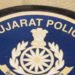 વિદ્યાર્થી પાસેથી ૩૦૦૦ રુપિયા પડાવવાનો મામલો, ટ્રાફિક કોન્સ્ટેબલની હેડક્વાર્ટરમાં બદલી | vadodara tr…