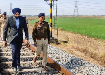 પંજાબના સરહિંદમાં રેલ્વે ટ્રેક પર જોરદાર વિસ્ફોટ, ખાલિસ્તાની આતંકી સંગઠને લીધી જવાબદારી | Punjab Rai…