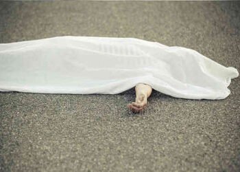 અધેવાડા નજીક તળાવમાંથી અજાણ્યા યુવાનનો મૃતદેહ મળી આવ્યો | Body of unidentified youth found in lake n…