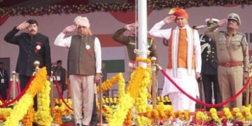 વાવ-થરાદ ખાતે રાજ્યપાલ અને મુખ્યમંત્રીએ 77મા પ્રજાસત્તાક દિવસની ઉજવણી કરી | Gujarat Marks 77th Repub…