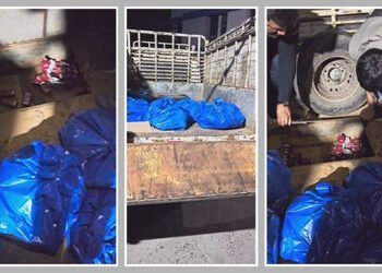 અમદાવાદ: ચાણક્યપુરીમાં પિક-અપ વાહનની ટ્રોલીમાં બનાવેલા ચોર ખાનામાંથી દારૂ ઝડપાયો, એકની ધરપકડ | Ahmed…