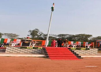 સુરેન્દ્રનગર પોલીસ પરેડ ગ્રાઉન્ડમાં 77મા પ્રજાસતાક પર્વની ઉજવણી | 77th Republic Day celebration at S…