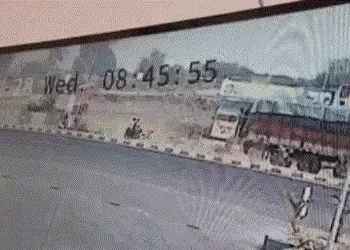 અજિત પવારના પ્લેન ક્રેશના સામે આવ્યા CCTV, બે વખત લેન્ડિંગના પ્રયાસ પછી ક્રેશ | Horrible scene like …