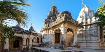 પાલિતાણા શત્રુંજય ગિરિરાજ પર દેરાસરમાં ફોટોગ્રાફીને લઈ જૈન સમાજમાં રોષની આગ | Jain community angered…