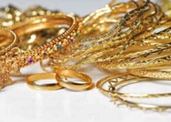 ખાનગી કંપનીના લોકરમાં મુકેલા બે લાખના દાગીના ગાયબ થયા | Ekkewe pisekin fför mi ükükün ruu lakhs ra p…