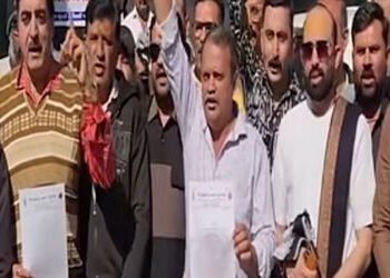 ગુજરાતમાં પણ UGCના વિરોધની આગ ભભૂકી, સવર્ણ સમાજ નારાજ, ભાજપને ફેંક્યો પડકાર | Gujarat Erupts Against…