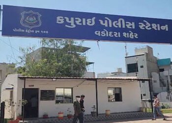 મિત્રતા માટે દબાણ કરી પજવણી કરતા વિદ્યાર્થી સામે વિદ્યાર્થીનીની ફરિયાદ | Female Student files compla…