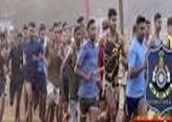 SRP કોન્સ્ટેબલે પોલીસ બનવા પગની બંને ચીપ મિત્રને આપી | SRP constable gives both his leg chips to his…