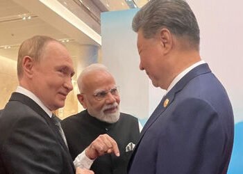 અમેરિકા જોતું રહ્યું! ભારત-ચીન-રશિયાએ શોધ્યો ડોલરનો તોડ, હવે ચાલશે ‘બ્રિક્સ પે’ | India China and Ru…