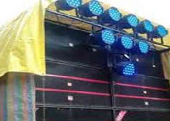 ડીજે વગાડી ધ્વનિ પ્રદૂષણ, સાડા દસ લાખના સ્પીકર, ઇન્સ્ટુમેન્ટ જપ્ત | DJ a köl a efisi limengaüen ngin…