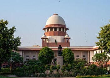 ખાનગી-સરકારી તમામ સ્કૂલો ફ્રીમાં સેનેટરી પેડ્સ પુરા પાડે : સુપ્રીમ | All private and government scho…