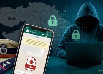 કચ્છમાં સાયબર માફિયાઓની હિંમત તો જુઓ! PSIનો ફોન હેક કરી પોલીસ અધિકારીઓ પાસે જ પૈસા માંગ્યા, .apk ફાઈ…