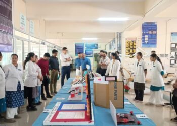 અમરગઢ ડેન્ટલ કૉલેજ ખાતે ઈન્ટરનેશનલ ઓરલ એન્ડ મેક્સિલોફેશિયલ સર્જન્સ ડે નિમિત્તે વિવિધ સેવાકીય કાર્યક્…