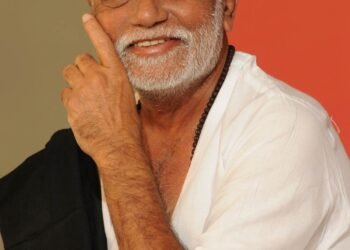 પૂ .મોરારી બાપુના સાનિધ્યમાં કાગધામે (મજાદર)પદ્મશ્રી કવિ કાગબાપુની પુણ્યતિથિ નિમિતે કાગ એવોર્ડ એનાયત…