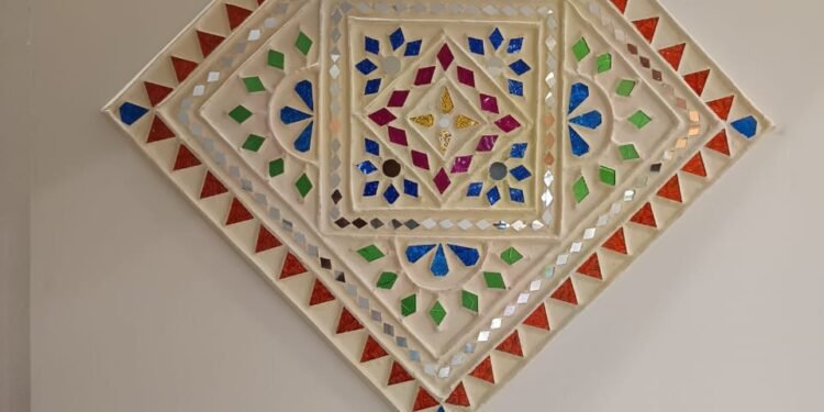 ગુજરાત વિધાનસભા સંકુલ બન્યું રાજ્યના સમૃદ્ધ કલા વારસાનો અરીસો