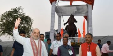 કેન્દ્રીય ગૃહમંત્રી અમિત શાહના હસ્તે છત્રપતિ શિવાજી મહારાજની ભવ્ય પ્રતિમાનું ગાંધીનગર ખાતે કરાયું અન…