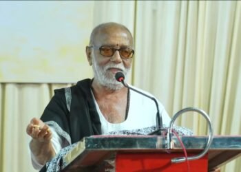 સર્જકના ચતુર્મુખ રતિબાપા ધરાવે છે: મોરારિબાપુ રતિલાલ બોરીસાગરનો પદ્મશ્રી સન્માન ઉત્સવ કુંડલામાં સંપન…