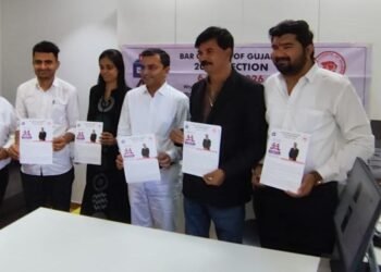 બાર કાઉન્સિલની ચૂંટણીમાં લોકચાહના મેળવતા ઉમેદવાર નરેન્દ્ર માધુ જીતની રેસમાં અગ્રેસરનો સમર્થકોનો દાવો…