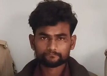 વટવા પોલીસે ₹1.70 કરોડની કિંમતની ‘વ્હેલની ઉલટી’ ઝડપી, એકની ધરપકડ, મુખ્ય આરોપી ફરાર | vatva police se…