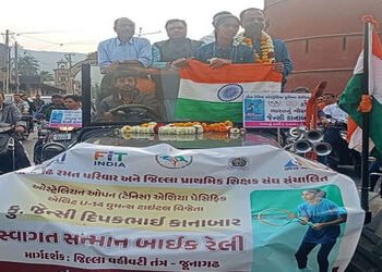 ઓસ્ટ્રેલિયન ઓપન વિજેતા બનેલી તરૂણીનું જૂનાગઢમાં ભવ્ય સ્વાગત | Australian Open winner Taruni receives…