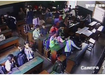 અમદાવાદઃ વિદ્યાર્થીએ બદલો લેવા સહપાઠીના પાણીમાં કપૂર ભેળવ્યું, પોલીસનું ચોંકાવનારું નિવેદન | durga v…