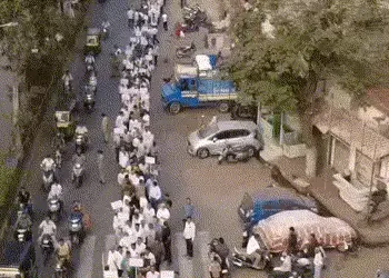 ‘નેતા-નેતાની લડાઈમાં નિર્દોષોનો ભોગ…’ સુરતના કતારગામની ત્રણ ટીપી સ્કીમમાં મૂકાયેલા રિઝર્વેશન વિરોધ…