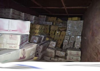 ચોટીલાના સાંગાણી નજીક ગોપાલ હોટલમાં પાર્ક કરેલી ટ્રકમાંથી રૃ. 85.66 લાખનો દારૃ ઝડપાયો | Liquor worth…