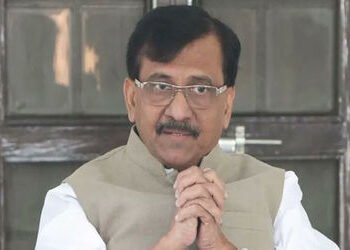 અમેરિકાએ આપણને ખરીદી લીધા, સરકાર બ્લેકમેલ થઈ ગઈ’, ટ્રેડ ડીલ પર બોલ્યા સંજય રાઉત | Shivsena ubt rajya…