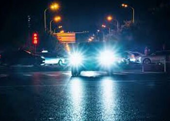 ગેરકાયદે વ્હાઈટ એલઈડી હેડલાઈટ લગાડનારા વાહનચાલકો સામે વિશેષ ડ્રાઈવ | Special drive against motorists…