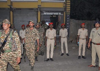 દરભંગામાં 6 વર્ષની માસૂમની દુષ્કર્મ બાદ હત્યા, લોહીલુહાણ લાશ મળી આવતાં હિંસા ભડકી | Darbhanga Bihar …