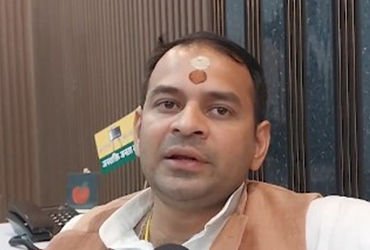 VIDEO: લગ્ન વગર પિતા બની ગયા તેજ પ્રતાપ? કથિત ગર્લફ્રેન્ડ અનુષ્કાના ઘરે દીકરીનો જન્મ, લાલુના દીકરાએ …