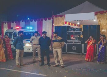 વડોદરામાં મોડીરાત્રી સુધી લગ્ન પ્રસંગમાં ડીજે વગાડનારા 4 ડીજેના માલિક સામે ગુનો દાખલ | FIR against o…